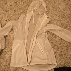 lulu lemon windbreaker